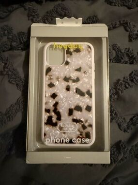 heyday White Pearl & Tortoiseshell Pattern iPhone Case